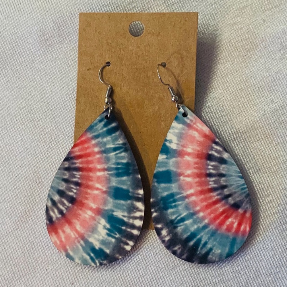NWT Double Sided Tie Dye Earrings